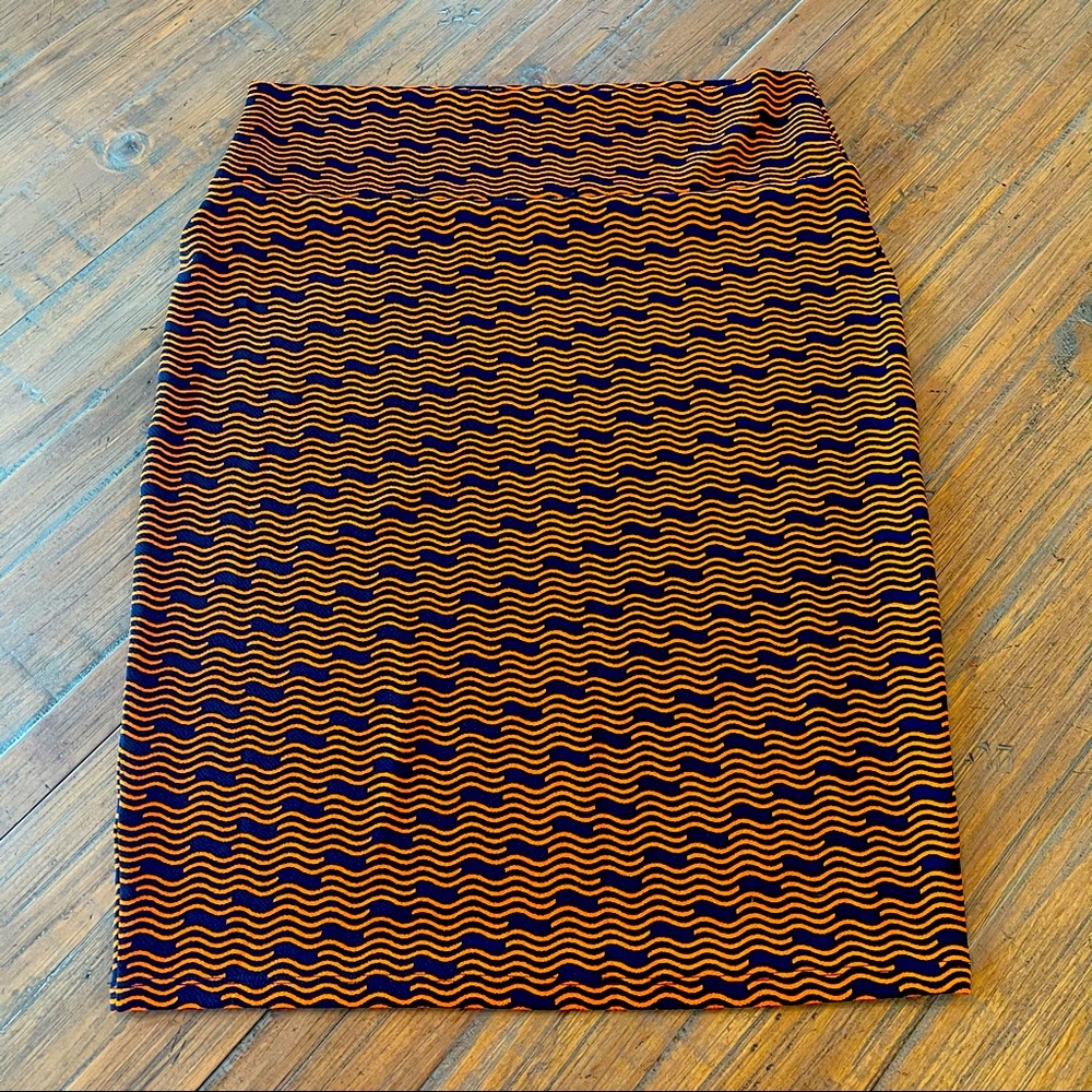 LuLaRoe XL Cassie skirt- navy blue & orange print - Picture 7 of 13